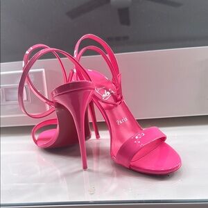 Christian Louboutin Elegant Pink Stiletto Heels Red Bottoms